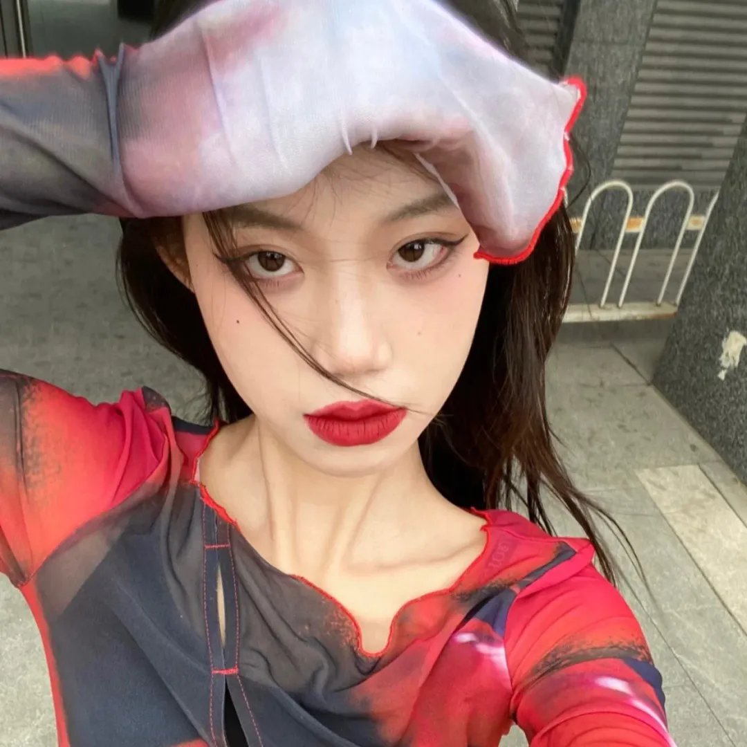 独眼女孩